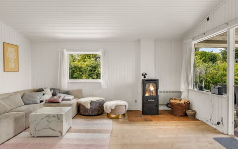 Ulli - 350M from the Sea: Flooring, Interior Design, Floor, Wood, Furniture, Ceiling, Wood Flooring, Couch, Living Room, Room