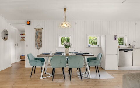 Ulli - 350M from the Sea: Furniture, Interior Design, Wood, Flooring, Ceiling, Table, Kitchen & Dining Room Table, Chair, Dining Room, Home