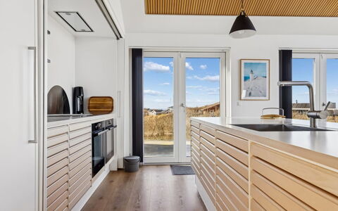 Nuka - 250M from the Sea: Wood, Kitchen, Interior Design, Flooring, Countertop, Kitchen Appliance, Floor, Home Appliance, Wood Flooring, Ceiling