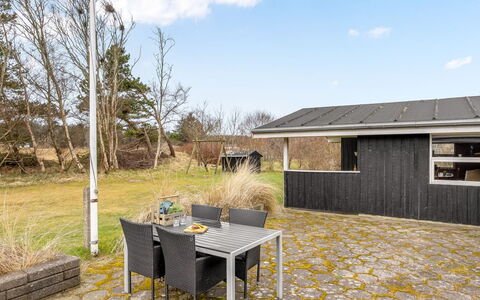 Ruse - 600M from the Sea: Roof, Home, Cottage, Garden, Shade, Landscaping, Yard, Backyard, Garden Buildings, Siding