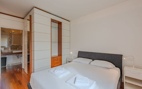 Caminito: Interior Design, Flooring, Floor, Bed, Furniture, Wood, Bedroom, Room, Ceiling, Lighting