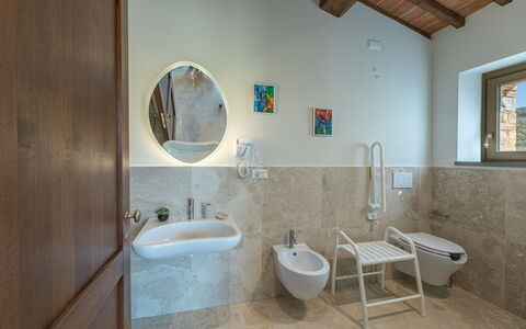La Calcinaia Country Villa, Bucine: Flooring, Wall, Plumbing Fixture, Interior Design, Floor, Bathroom Sink, Tap, Bathroom, Sink, Plumbing