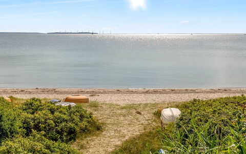 Elenora - 300M from the Sea: Blue, Water, Body Of Water, Water Resources, Natural Environment, Horizon, Coast, Beach, Sea