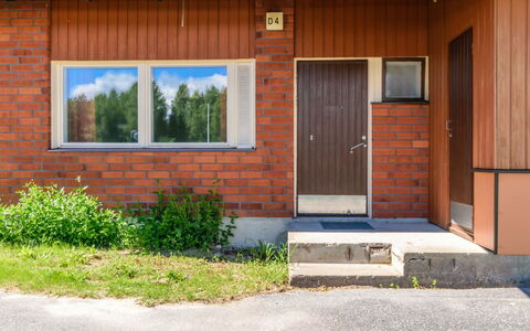 Heinävesi Homes D4: Wood, Door, Siding, Cottage, Wood Stain, Yard, Driveway, Backyard, Garden Buildings