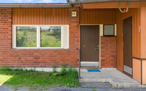 Heinävesi Homes D5: Door, Residential Area, Home, Siding, Driveway, Wood Stain, Yard, Brick, Home Door