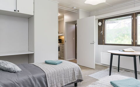 Heinävesi Homes D5: Furniture, Interior Design, Flooring, Floor, Wall, Bed, Bedroom, Wood, Ceiling, Room