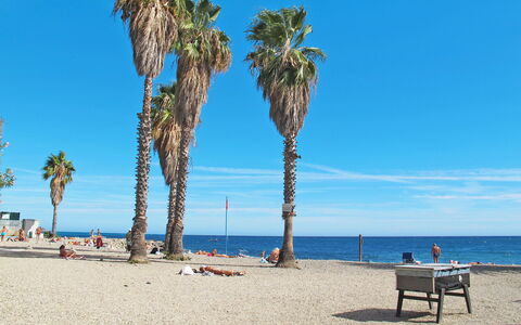 Il Nido: Beach, Coast, Summer, Sea, Vacation, Shore, Leisure, Fun, Coastal And Oceanic Landforms