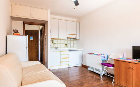Il Nido: Interior Design, Furniture, Flooring, Floor, Room, Apartment, Ceiling, Home, Living Room, Cupboard