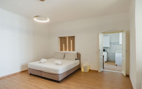 Casa Vacanze al Teatro: Interior Design, Floor, Flooring, Ceiling, Room, Apartment, Furniture, Bed, Bedroom, Wood Flooring