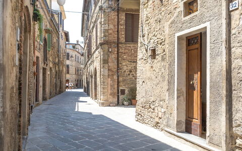 Suite Sinfonia Blu: Wall, Alley, Flooring, Street, Neighbourhood, Door, Cobblestone, Brick, Brickwork, Flagstone