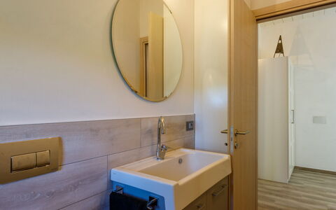 Villa Mia 6: Flooring, Floor, Wall, Interior Design, Bathroom Sink, Wood, Plumbing Fixture, Sink, Bathroom, Mirror