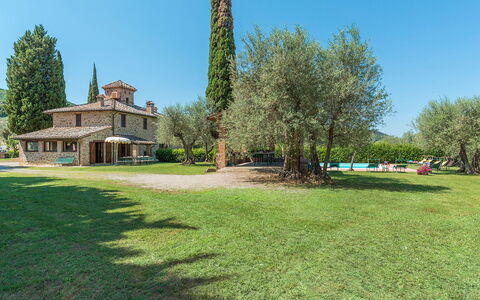 Casa Torrione 14: Estate, Lawn, Garden, Farmhouse, Meadow, Landscaping, Hacienda, Villa, Yard, Park