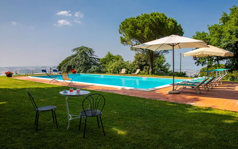 Torre di Paciano 10+2: Blue, Swimming Pool, Estate, Hacienda, Eco Hotel, Garden, Villa, Resort, Landscaping, Farmhouse