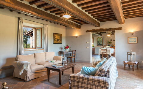 Amantino 8: Furniture, Wall, Home, Flooring, Interior Design, Table, Chair, Room, Picture Frame, Living Room
