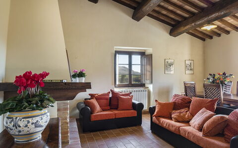 Podere Collelungo 14: Furniture, Interior Design, Flooring, Wall, Wood, Floor, Couch, Room, Table, Living Room