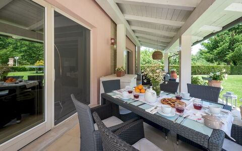 Chipieri 4+2: Furniture, Chair, Home, Interior Design, Flooring, Table, Outdoor Furniture, Shade, Ceiling, Garden