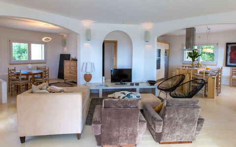 Villa Pajare Francesi 8+2: Furniture, Interior Design, Flooring, Floor, Couch, Ceiling, Wood, Living Room, Room, Apartment