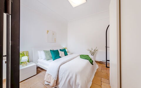 Villa Manco 12: Interior Design, Furniture, Flooring, Floor, Wall, Bed, Wood, Ceiling, Room, Bedroom