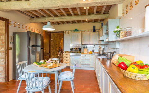 Monticchia 10: Furniture, Interior Design, Kitchen, Flooring, Wood, Cabinetry, Countertop, Ceiling, Floor, Room
