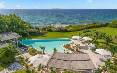 Villa Ambra 10: Resort, Swimming Pool, Coast, Coastal And Oceanic Landforms, Cloud, Sea, Eco Hotel, Ocean, Tropics, Shore