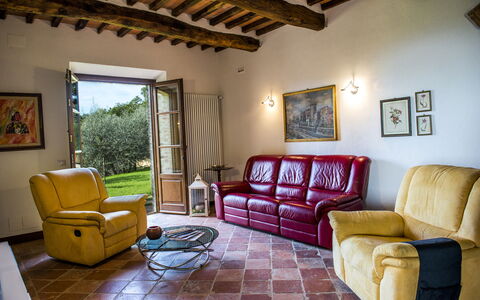 Bossoncina 8+1: Furniture, Interior Design, Wall, Flooring, Wood, Couch, Room, Floor, Living Room, Home