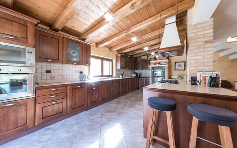 Casale Rosy 6+2: Wood, Kitchen, Flooring, Interior Design, Countertop, Furniture, Ceiling, Floor, Home, Kitchen & Dining Room Table