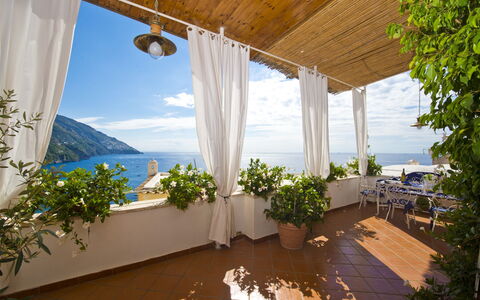 Casa Noemi 4+2: Blue, Sea, Coastal And Oceanic Landforms, Flowerpot, Resort, Coast, Ocean, Eco Hotel, Houseplant, Chair