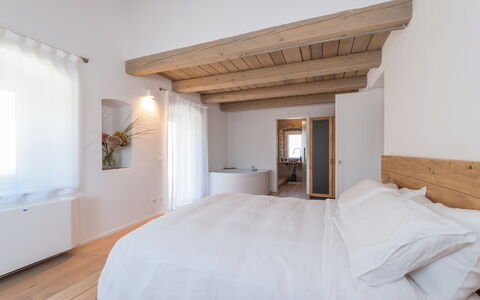 Dimora Montefiore 11: Wall, Bedroom, Interior Design, Wood, Flooring, Bed, Floor, Ceiling, Home, Furniture