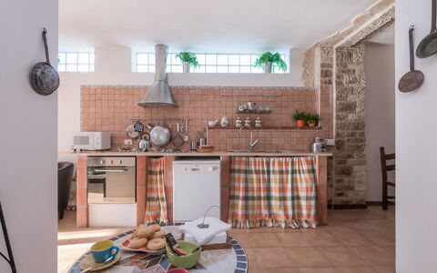 Ripari di Giobbe 6+2: Kitchen, Wall, Furniture, Interior Design, Flooring, Countertop, Floor, Kitchen Appliance, Major Appliance, Ceiling