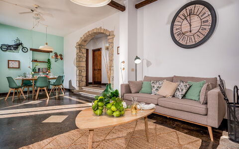 Il Giardino dei Limoni 8: Furniture, Interior Design, Flooring, Wall, Wood, Floor, Living Room, Couch, Room, Table