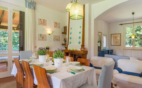 Villa la Meridiana 8+1: Furniture, Interior Design, Ceiling, Table, Chair, Flooring, Dining Room, Room, Lighting, Home