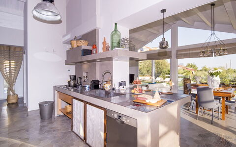 Villa Aura 6: Kitchen, Furniture, Interior Design, Flooring, Countertop, Home, Ceiling, Floor, Chair, Lighting