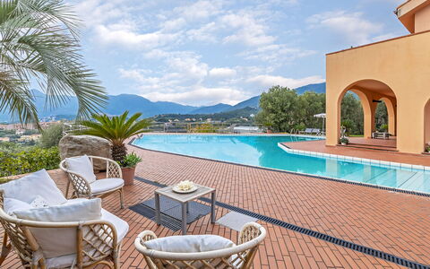 Villa Elda 6: Resort, Swimming Pool, Eco Hotel, Hotel, Resort Town, Hacienda, Villa, Outdoor Furniture, Houseplant