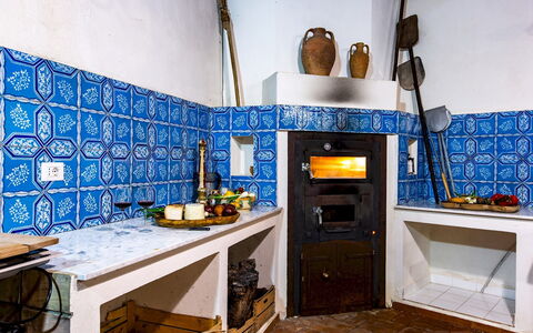 Villa Alba 12: Flooring, Tile, Room, Kitchen, Design, Stove, Kitchen Stove, Kitchen Appliance, Countertop, Houseplant