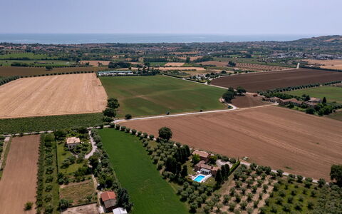 Villa Ninetta 10+1: Bird'S-Eye View, Plain, Aerial Photography, Landscape, Field, Land Lot, Plantation, Agriculture, Rural Area, Urban Design