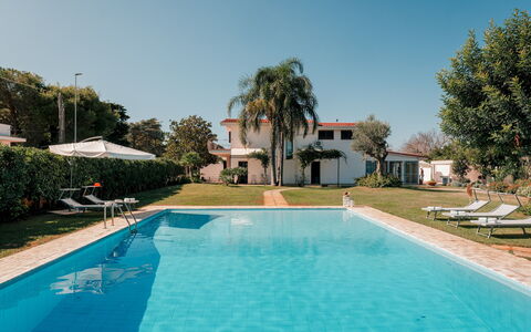 Villa Demal 8+2: Swimming Pool, Resort, Hacienda, Thermae, Estate, Leisure, Eco Hotel, Villa, Hotel, Shade