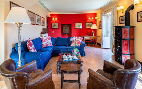 Villa la Dolce 8: Furniture, Interior Design, Couch, Wall, Flooring, Living Room, Room, Floor, Wood, Ceiling