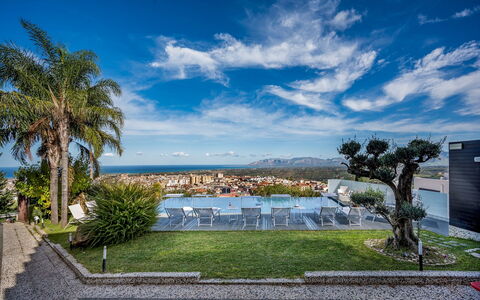 Villa Relax 12+2: Sky, Landscape, Urban Design, Resort, Eco Hotel, Landscaping, Resort Town, Seaside Resort, Hotel