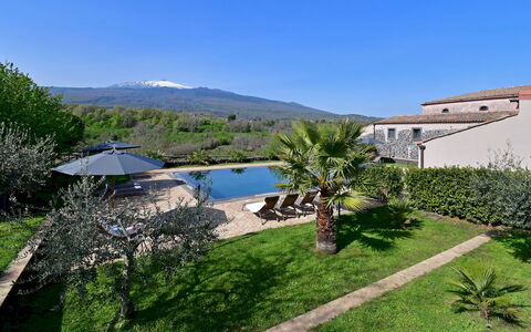 Villa Terre Normanne 10: Swimming Pool, Resort, Estate, Reflecting Pool, Water Feature, Eco Hotel, Hacienda, Villa, Reflection, Resort Town