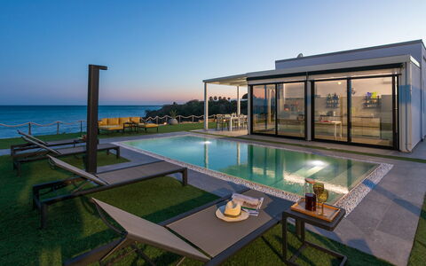 Villa Sabbie Rosse 6: Resort, Shade, Swimming Pool, Villa, Design, Eco Hotel, Hotel, Outdoor Furniture, Outdoor Structure, Penthouse Apartment