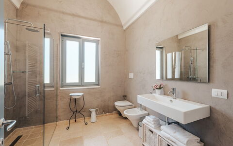 La Torre di Monsignore 12: Flooring, Wall, Floor, Interior Design, Plumbing Fixture, Ceiling, Bathroom, Lighting, Room, Plumbing