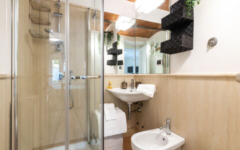 Villa Callari 6+2: Interior Design, Flooring, Floor, Bathroom Sink, Bathroom, Plumbing Fixture, Room, Sink, Mirror, Plumbing