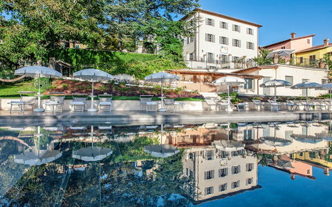 Villa Cappelletti 16+2: Outdoor Furniture, Swimming Pool, Urban Design, Resort, Apartment, Resort Town, Sunlounger, Estate, Eco Hotel, Villa