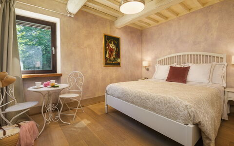 La Dama del Bosco 8+3: Wall, Interior Design, Bedroom, Bed, Furniture, Bed Sheet, Bedding, Floor, Flooring, Lighting
