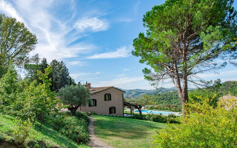 Villa Il Baiocco 8: Natural Landscape, Landscape, Rural Area, Valley, Reservoir, Tarn, Pond