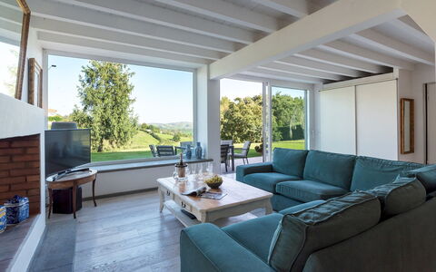 Villa Bubi 8+1: Furniture, Interior Design, Couch, Flooring, Floor, Home, Room, Living Room, Ceiling