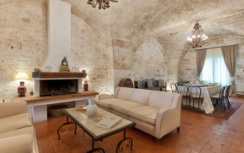 Masseria Tarsia Incuria 8+4: Wall, Furniture, Interior Design, Ceiling, Flooring, Floor, Living Room, Room, Couch, Chair