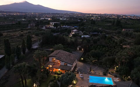 Villa Biddizza 10: Resort, Hacienda, Night, Eco Hotel, Villa, Food, Hotel, Resort Town