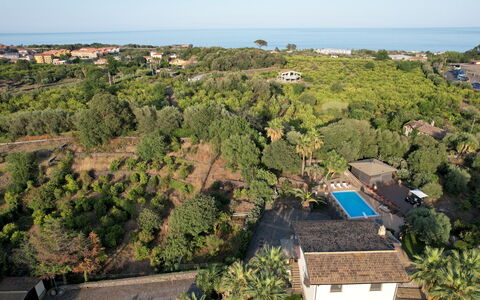 Villa Biddizza 10: Tree, Residential Area, Landscape, Bird'S-Eye View, Home, Human Settlement, Estate, Resort, Aerial Photography, Eco Hotel