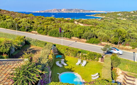 Casa Maestrale 6: Resort, Swimming Pool, Hotel, Resort Town, Bird'S-Eye View